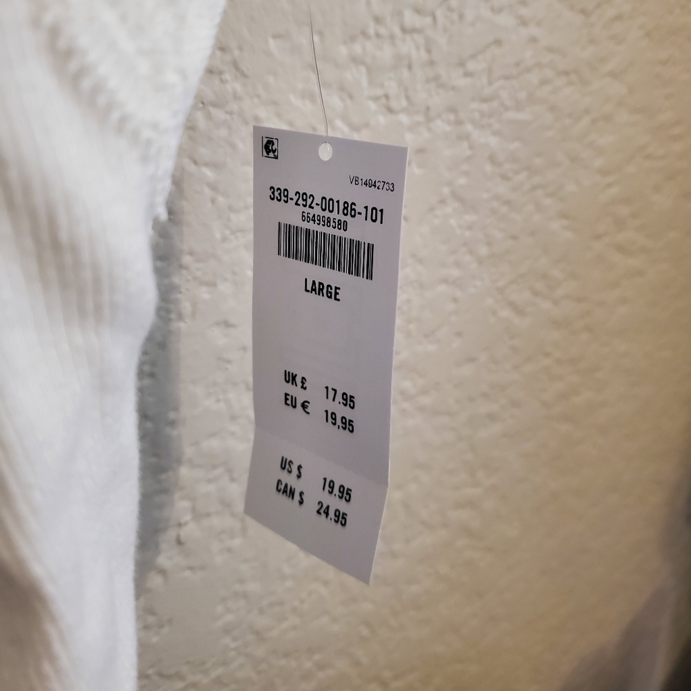 Hollister White Lace Trim Camisole - Picture 4 of 14